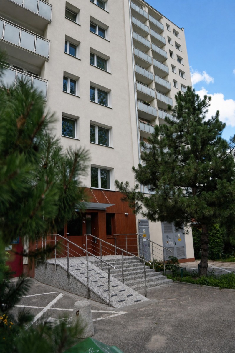 Warszawa · Ochota — 8