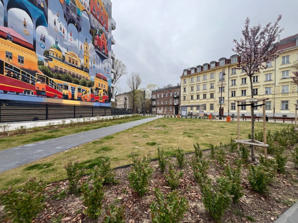 Warszawa · ul. Łochowska — 13
