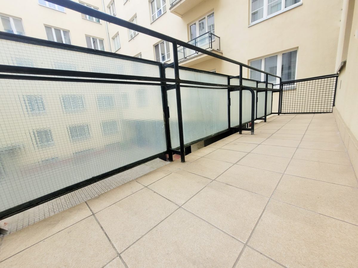Warszawa · ul. Emiliana Konopczyńskiego — 3