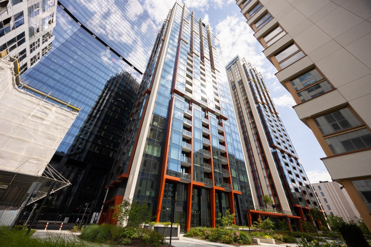 Warszawa · ul. Prosta — 29