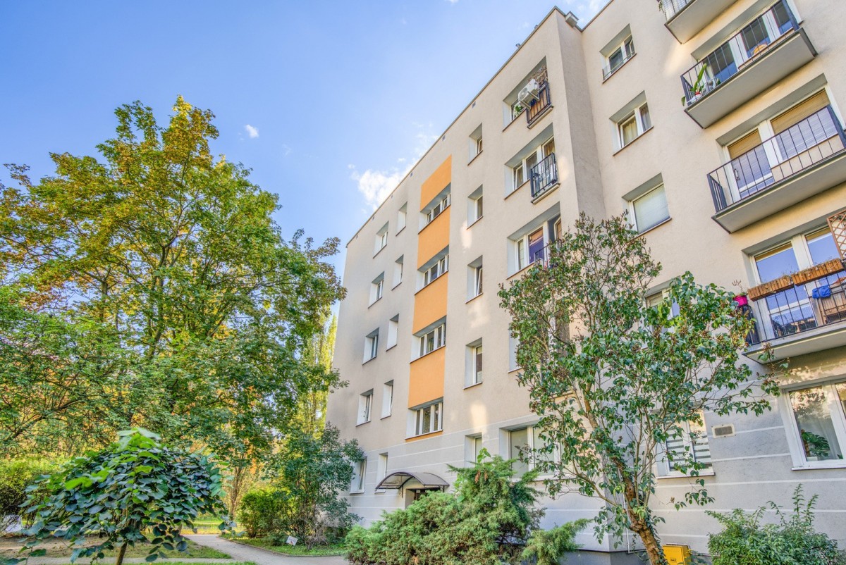 Warszawa · ul. Władysława Korotyńskiego — 16
