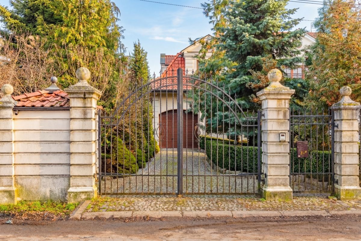 Warszawa · ul. Ostródzka — 21