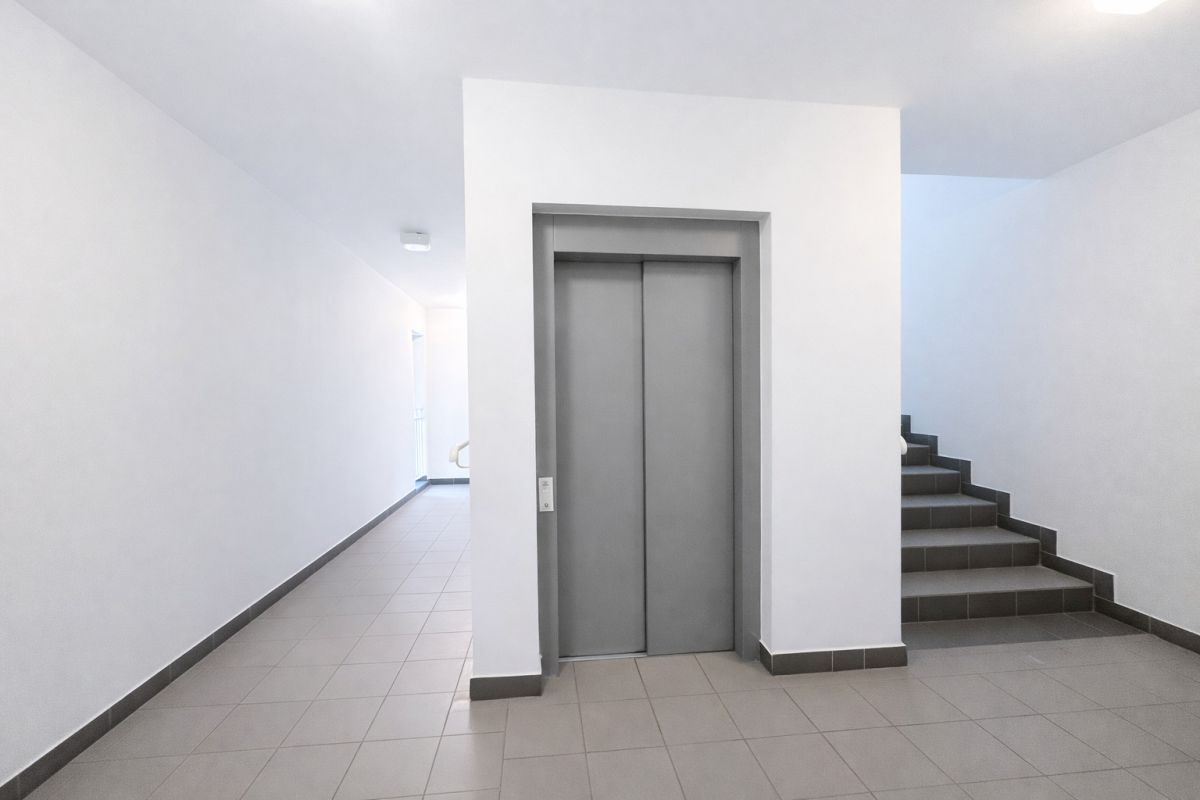 Warszawa · ul. Tomcia Palucha — 13