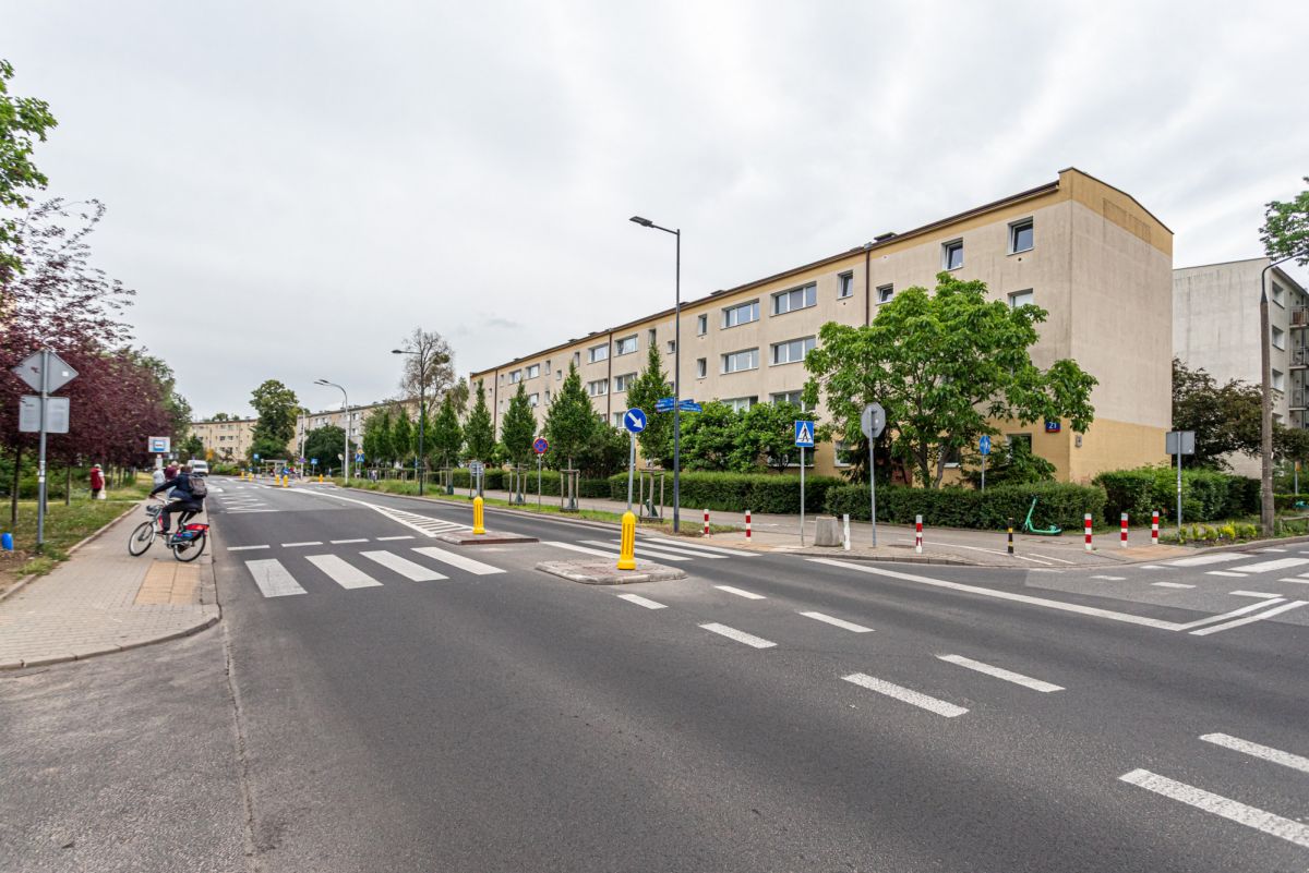 Warszawa · ul. Jana Olbrachta — 18
