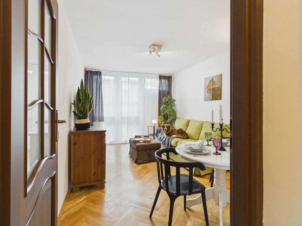 Warszawa · ul. Grzybowska — 2