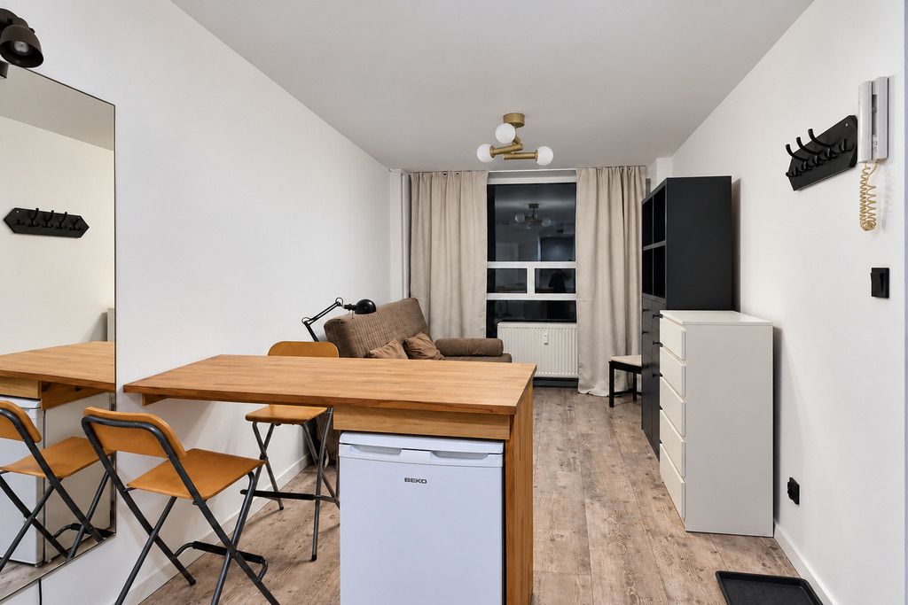Warszawa · ul. Targowa — 3