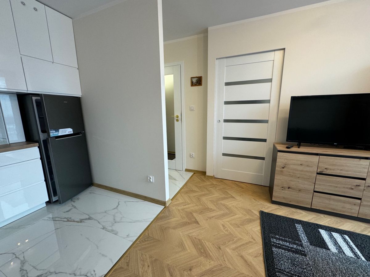Warszawa · ul. Graniczna — 8